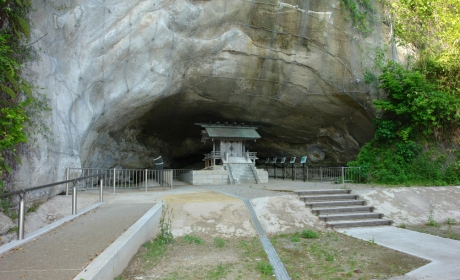 氷見 大境洞窟住居跡
